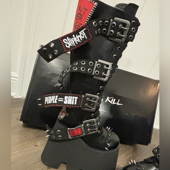 NIB Dolls Kill x Slipknot Platform Boots - Picture 4 of 10